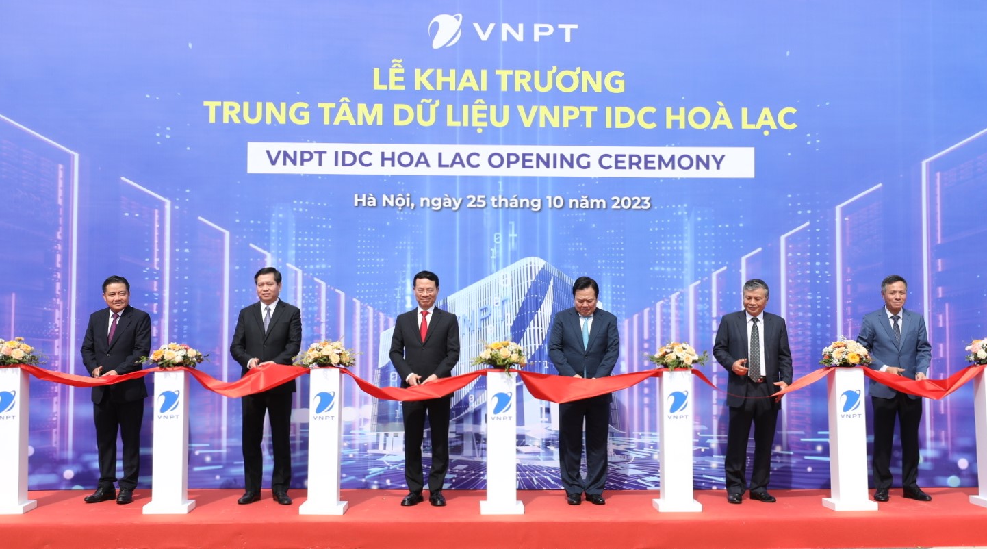 VNPT IDC Hoa Lac khai truong 02b