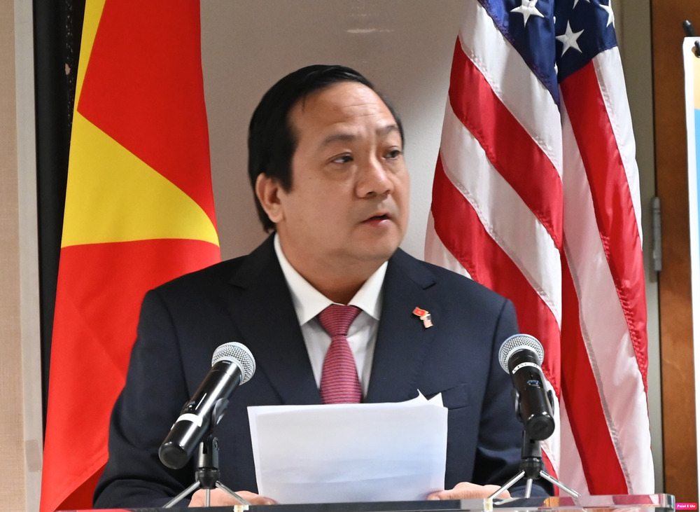 Phó Chủ tịch UBND tỉnh Nguyễn Minh Lâm phát biểu tại Hội nghị. Ảnh: Vũ Đạt
