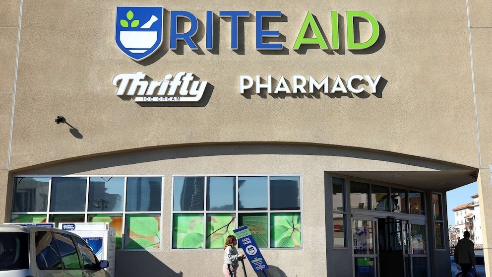 Rite-Aid-pharmacy-4-gty-thg-2310