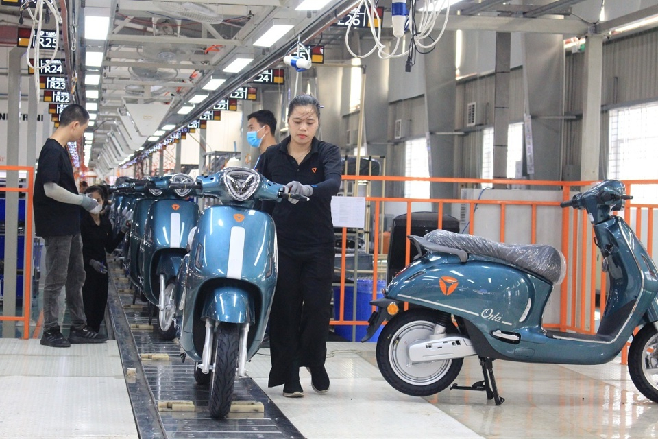 san-xuat-xe-dien-tai-cong-ty-tnhh-electric-motorcycle-yadea-viet-nam-anh-yedea-1