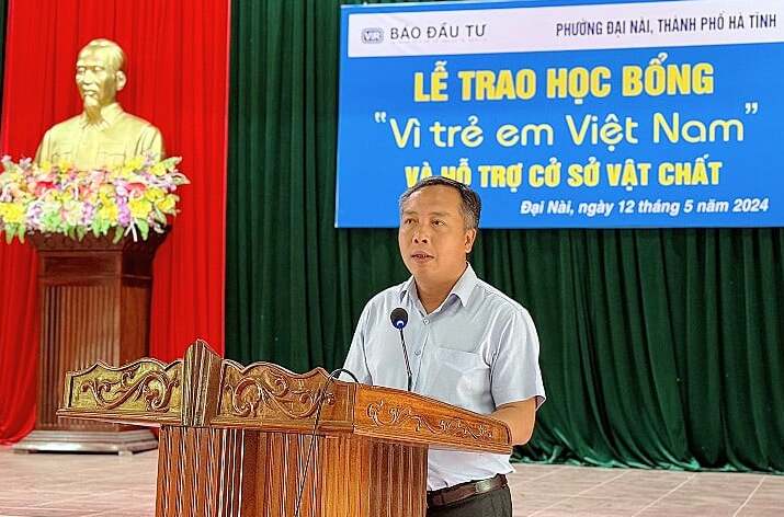 Ông Lê Trọng Minh, Tổng Biên tập Báo Đầu tư phát biểu tại buổi lễ.