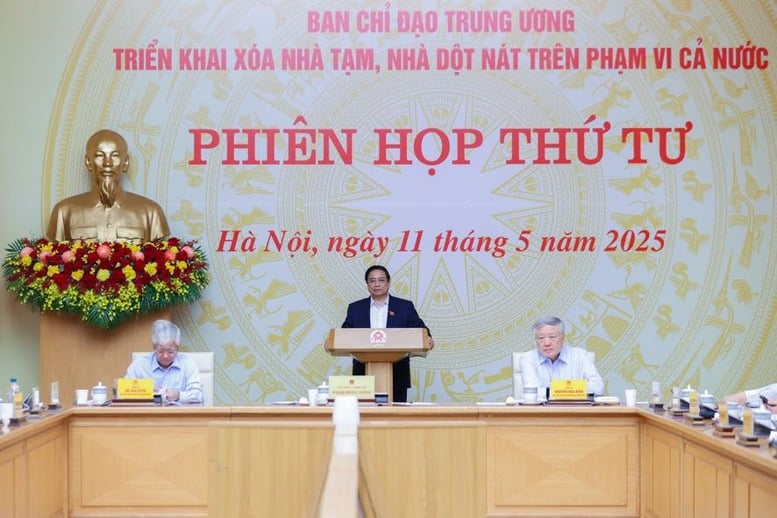 Thủ tướng: Cơ bản xóa nhà tạm, nhà dột nát trên cả nước trước 31/10/2025- Ảnh 2.