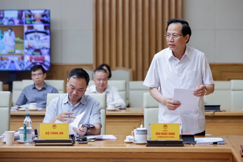 Thủ tướng: Cơ bản xóa nhà tạm, nhà dột nát trên cả nước trước 31/10/2025- Ảnh 7.