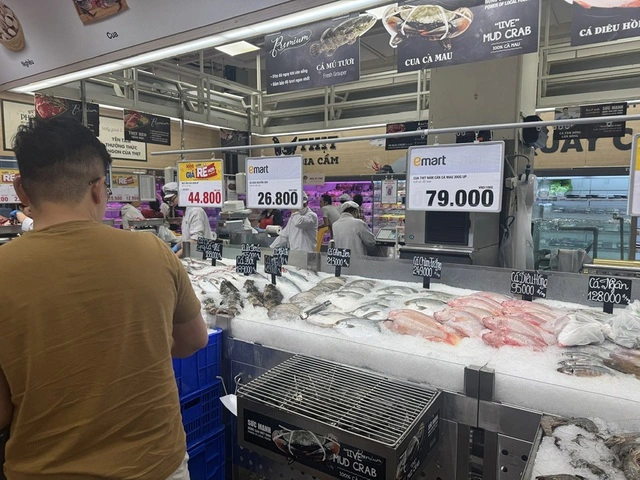 Nghịch lý thủy sản xuất khẩu khó bán nội địa- Ảnh 1.