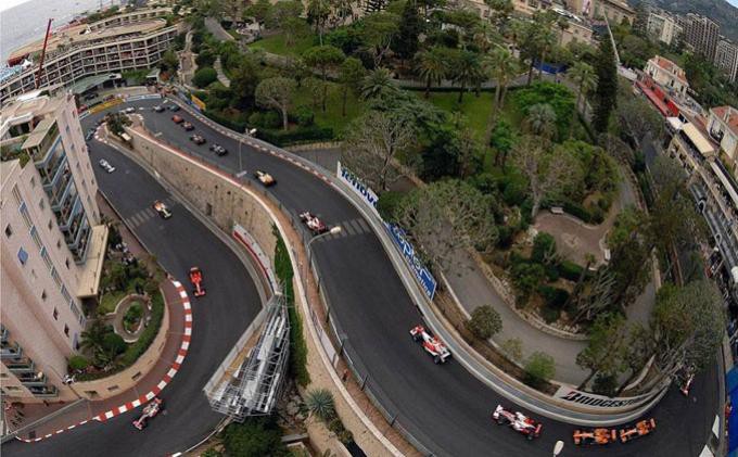 monaco-grand-prix-streets-1541419223721416068604