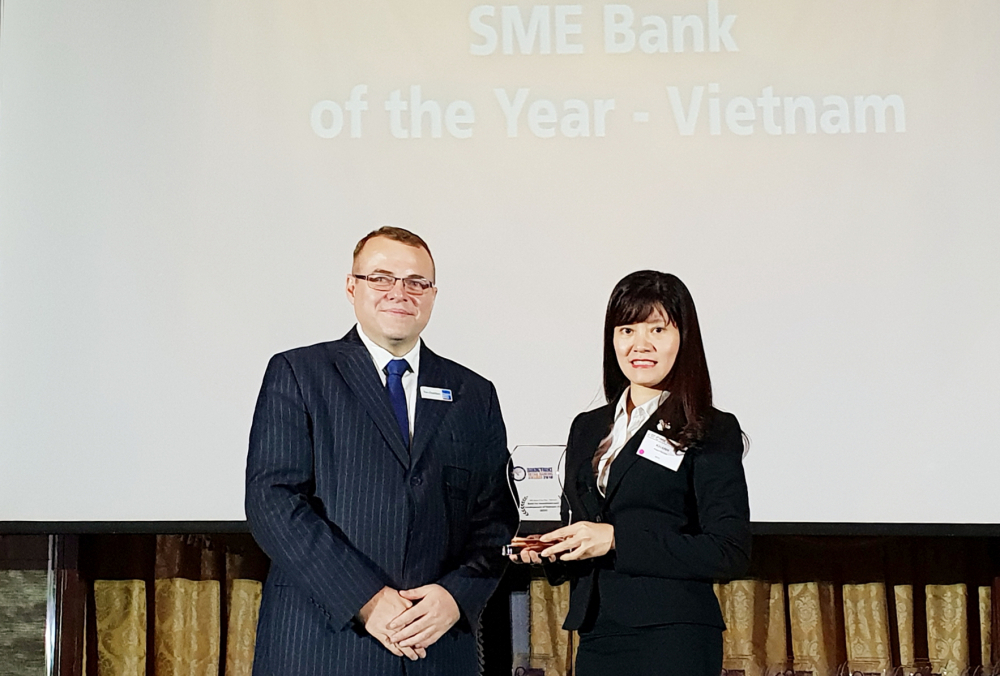 BIDV nhan giai Best SME Bank