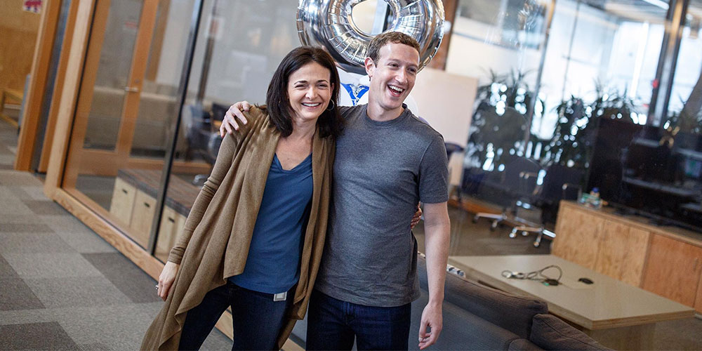 Sheryl-Sandberg-and-Mark-Zuckerberg