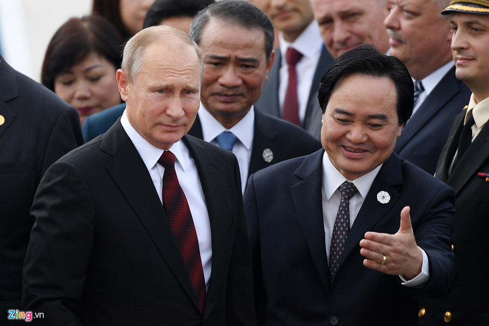 Putin-den-viet-nam 14