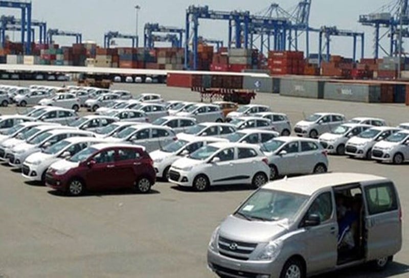Hơn 11000 ô tô nhập khẩu về Việt Nam trong tháng 9  Welovecarvn