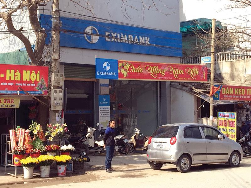 eximbank-vinh-nghe-an-tu-choi-giai-chap-tai-san-cho-khach-hang-loi-nha-bang-khach-hang-lanh-du1457455120
