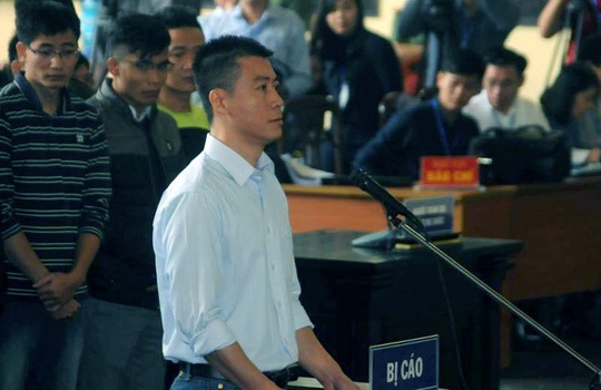 Ông trùm Phan Sào Nam tại phiên tòa xét xử vụ đánh bạc nghìn tỷ. Ảnh: HA.