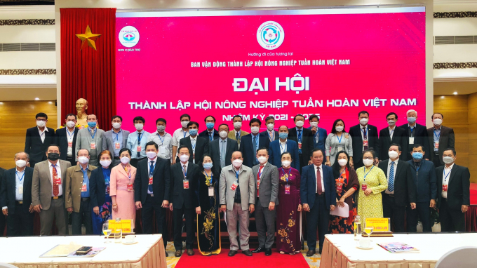 The founding congress of the Vietnam Circular Agriculture Association for the 2021-2026 term. Photo: Hoang Anh.