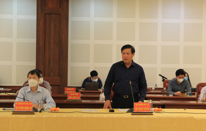 Thứ Trưởng Đỗ Xuân Tuyên yêu cầu Gia Lai chủ động thành lập bệnh viện dã chiến.