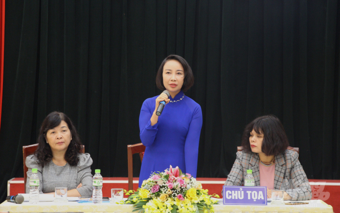 Bà Nguyễn Thị Quyên, Phó Cục trưởng Cục việc làm, Bộ LĐTB&XH phát biểu tại Hội thảo.