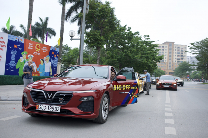 Dù chỉ là cuôc hội ngộ do người chơi tổ chức nhưng nó cũng thể hiện được tinh thần Việt của những chủ sở hữu xe VinFast.