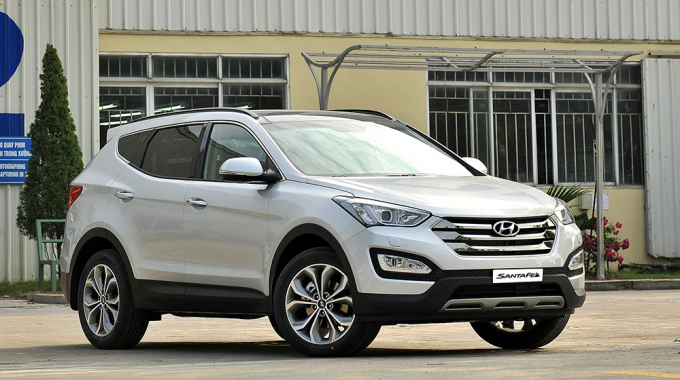 Đợt triệu hồi lần này liên quan đến mẫu xe Hyundai Santa Fe được sản xuất từ năm 2013 đến năm 2015. Một số xe được triệu hồi lần hai.