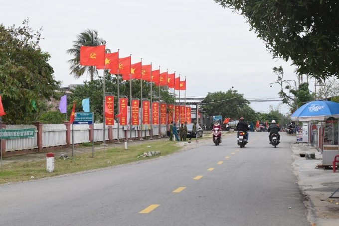 Giao thông nông thôn Phong Điền ngày càng hiện đại.
