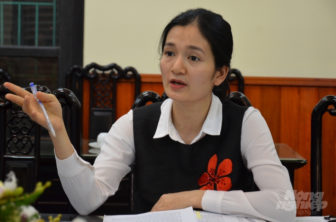 Bà Trần Thị Kim Phượng - Phụ trách Phòng Kiểm soát Ô nhiễm trực thuộc Sở TN-MT Nam Định. Ảnh: Dương Đình Tường.