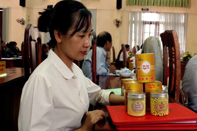 Sản phẩm tinh bột nghệ đỏ của huyện Chư Pưh được chứng nhận OCOP.