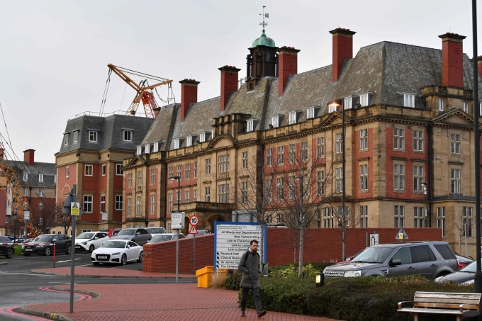 Bệnh viện Hoàng gia Victoria ở Newcastle-upon-Tyne, nơi các bệnh nhân nCoV đầu tiên của Anh được điều trị. Ảnh: AFP.
