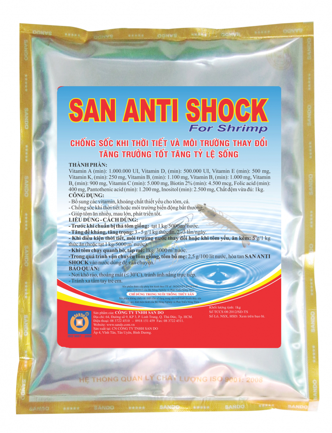 Sản phẩm San Anti Shock giúp tôm, cá ăn nhiều, mau lớn. Ảnh: Lê Hoàng Vũ.