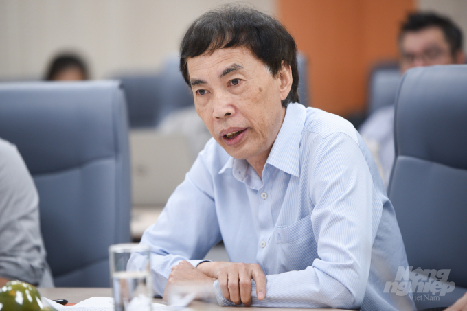 TS. Võ Trí Thành, nguyên Phó Viện trưởng Viện nghiên cứu quản lý kinh tế Trung ương chia sẻ về thách thức và cơ hội trong Covid-19. Ảnh: Tùng Đinh.