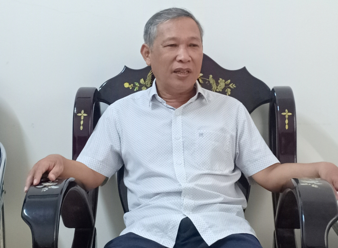 Ông Nguyễn Văn Khả, Giám đốc Trung tâm Dịch vụ việc làm Khánh Hòa, cho biết hơn 4 tháng đầu năm 2020, trung tâm nhận 10.000 hồ sơ đăng ký hưởng trợ cấp thất nghiệp. Ảnh: Kim Sơ.