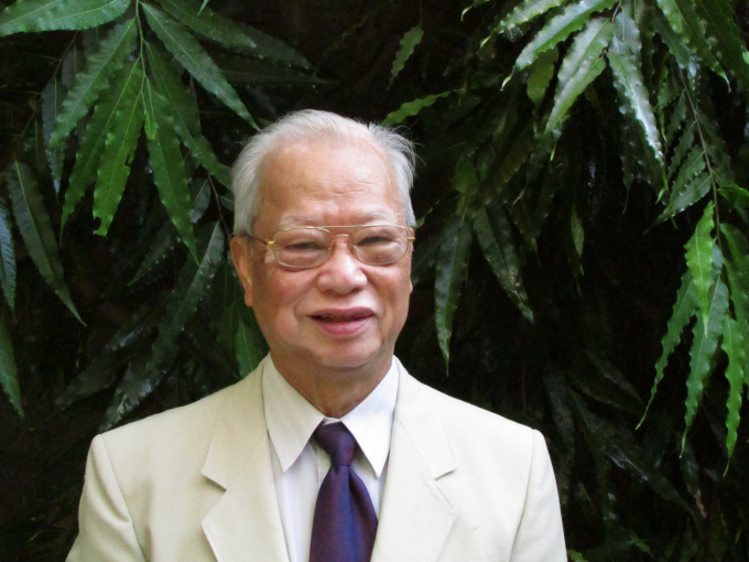 Tác giả Trần Quân Ngọc đã có nhiều cuốn sách về Bác Hồ. Ảnh: NVCC.