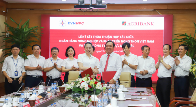 Lễ ký kết giữa Agribank và EVNNPC là một dấu mốc quan trọng trong việc nâng tầm hợp tác chiến lược giữa 2 bên. Ảnh: PV.