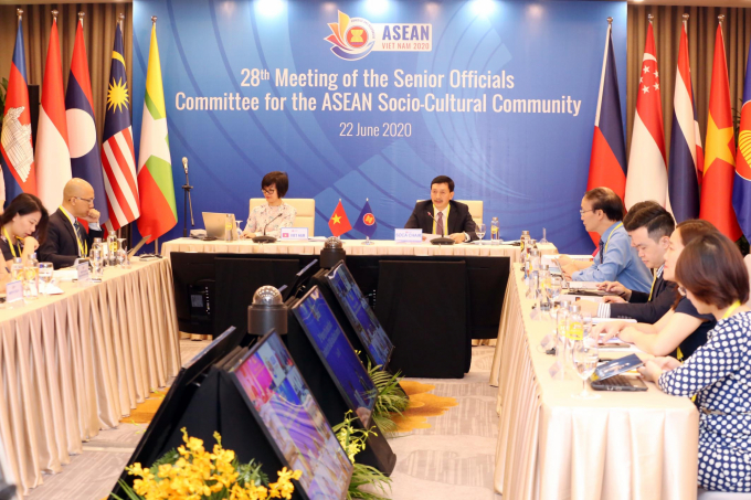 Hội nghị trực tuyến Quan chức Cấp cao phụ trách Cộng đồng Văn hóa – Xã hội ASEAN được tổ chức sáng 22/6 tại Hà Nội. Ảnh: Bộ LĐ-TB&XH.