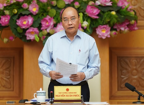 Thủ tướng Nguyễn Xuân Phúc phát biểu tại cuộc họp. Ảnh: VGP.