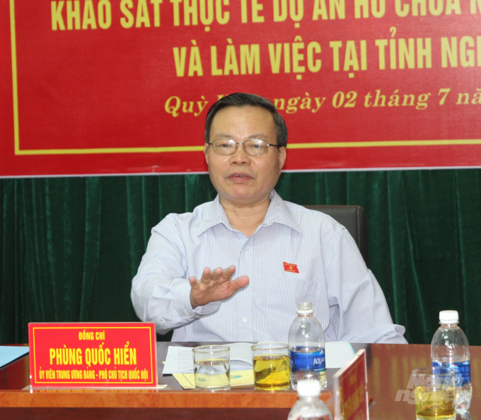Phó Chủ tịch Quốc Hội nhấn mạnh quy mô tưới tiêu tại Nghệ An còn khiếm tốn. Ảnh: Việt Khánh.