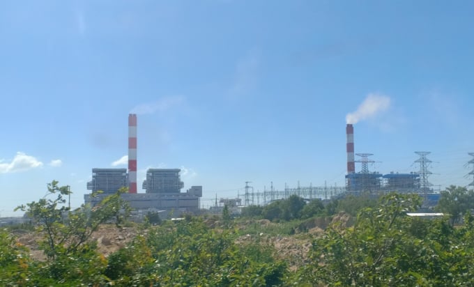 Nhà máy nhiệt điện nằm ở xã Vĩnh Tân, huyện Tuy Phong, tỉnh Bình Thuận. Ảnh: KS.