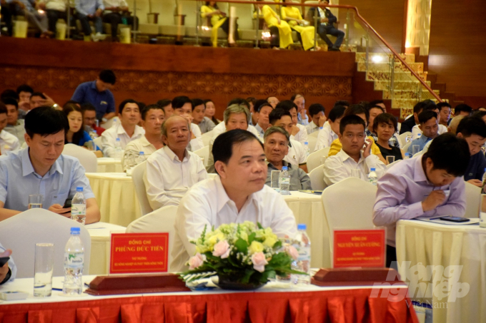 Bộ trưởng Bộ NN – PTNT Nguyễn Xuân Cường tham dự Sự kiện quảng bá sản phẩm gà năm 2020. Ảnh: Vũ Đình Thung.