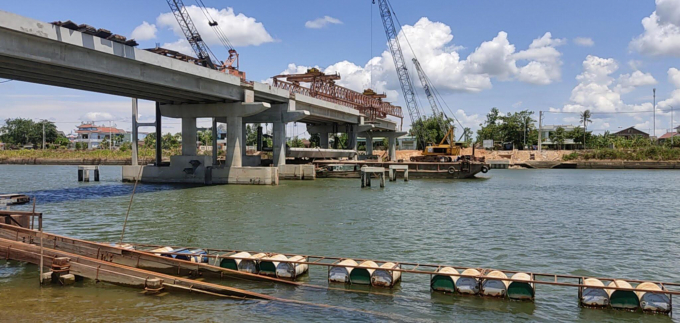 Đập dâng Sông Hiếu (Quảng Trị) - một trong những công trình thuỷ lợi trọng điểm của đất nước đang được triển khai xây dựng. Ảnh: Thành Công.