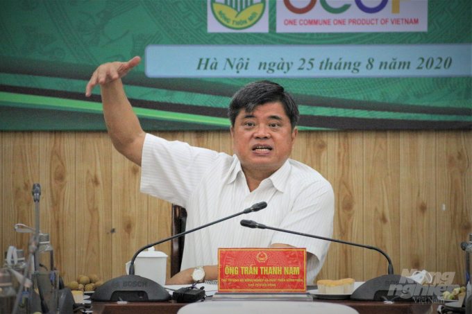 Thứ trưởng Bộ NN-PTNT Trần Thanh Nam nhấn mạnh tầm quan trọng của chất lượng sản phẩm OCOP. Ảnh: Phạm Hiếu.