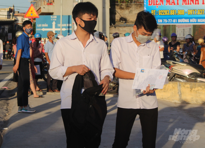 Kì thi tốt nghiệp THPT năm 2020, toàn tỉnh Nam Định có 280 điểm 10 ở các môn thi. Ảnh: Mai Chiến.