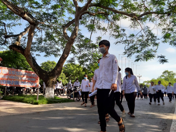 Tỷ lệ tốt nghiệp THPT Quốc gia năm 2020 của tỉnh Nam Định đạt 99,79%. Ảnh: Mai Chiến.