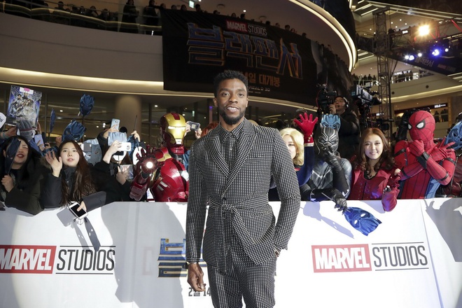 Dáng vẻ khỏe mạnh của Chadwick Boseman tại sự kiện ra mắt bộ phim 'Black Panther' ở Seoul, Hàn Quốc hồi đầu 2018. Ảnh: Disney.