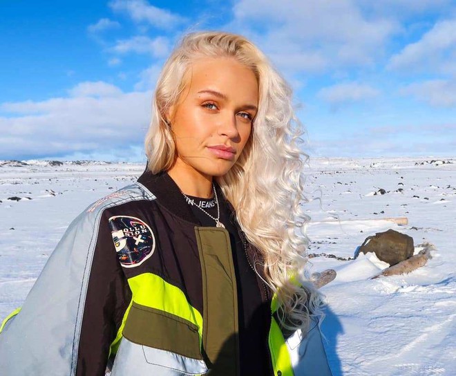Nadia, 20 tuổi, là thí sinh thi hoa hậu tại Iceland. Ảnh: Instagram.