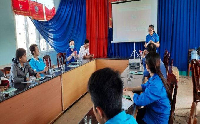 Lớp tập huấn kỹ thuật chăn nuôi và trồng trọt cho đoàn viên và nông dân huyện Ninh Sơn.