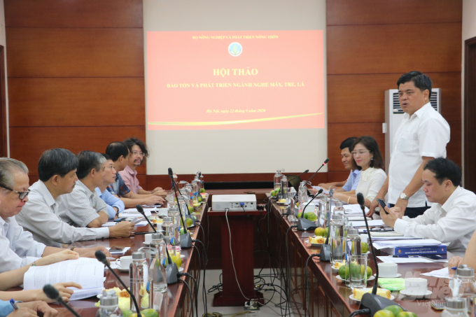 Thứ trưởng Bộ NN-PTNT Trần Thanh Nam phát biểu tại hội thảo. Ảnh: HG.
