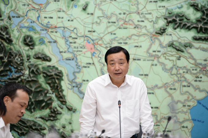 Ông Trần Quang Hoài - Phó trưởng Ban Chỉ đạo Trung ương về phòng, chống thiên tai chỉ đạo tại một cuộc họp liên quan đến xả lũ hồ thủy điện lưu vực sông Hồng vào tháng 9/2020. Ảnh: Minh Phúc.