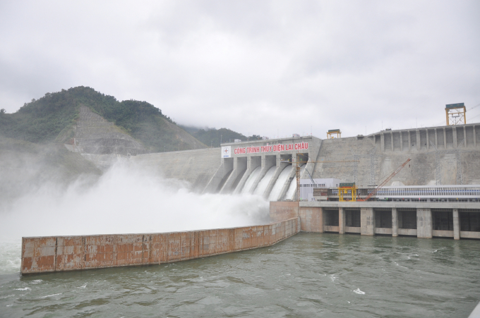 Theo Tập đoàn Điện lực Việt Nam (EVN), 6 tháng đầu năm sản xuất thủy điện đạt 15,72 tỷ kWh, giảm 33,77% so với cùng kỳ năm 2019. Ảnh: Nguyễn Tuyền.