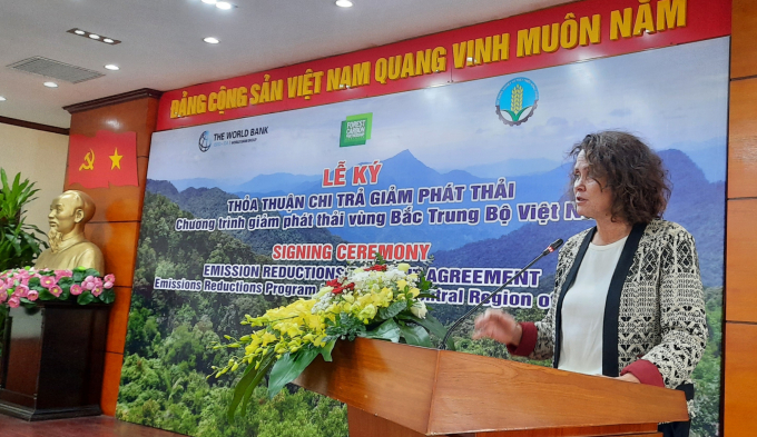 Theo bà Carolyn Turk, Giám đốc Quốc gia WB, thỏa thuận đánh dấu sự khởi đầu của một chương mới đối với Việt Nam trong bảo vệ, nâng cao chất lượng rừng và quản lý rừng bền vững. Ảnh: Nguyên Huân.
