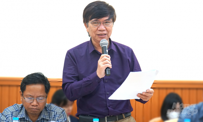 Ông Dương Quang Ngọc, Phó Giám đốc Sở LĐ-TB&XH tỉnh Trà Vinh phát biểu tại hội thảo. Ảnh: Nguyễn Thủy.