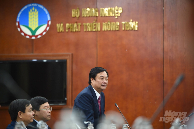 Tân Thứ trưởng Lê Minh Hoan chia sẻ trong buổi làm việc giữa Bộ NN-PTNT và tỉnh Đồng Tháp. Ảnh: Tùng Đinh.