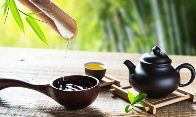 Uống trà đã trở thành một nét văn hóa của người Việt.
