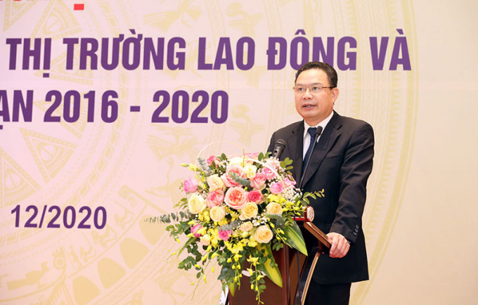 Thứ trưởng Bộ Lao động – Thương binh và Xã hội Lê Văn Thanh phát biểu tại Hội nghị.