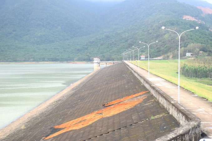 Số lượng hồ chứa do Công ty TNHH KTCTTL Bình Định được giao quản lý hiện tăng đến 66 hồ. Ảnh: Vũ Đình Thung.